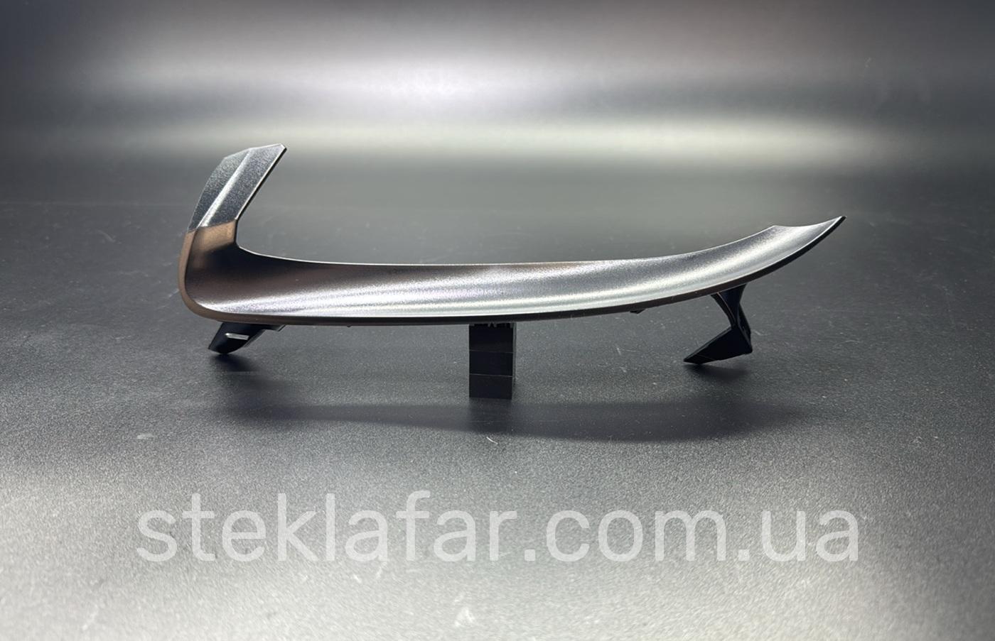 Элемент верхней маски фары BMW G30/G31/G38 (2020-2023) Full LED Adaptiv